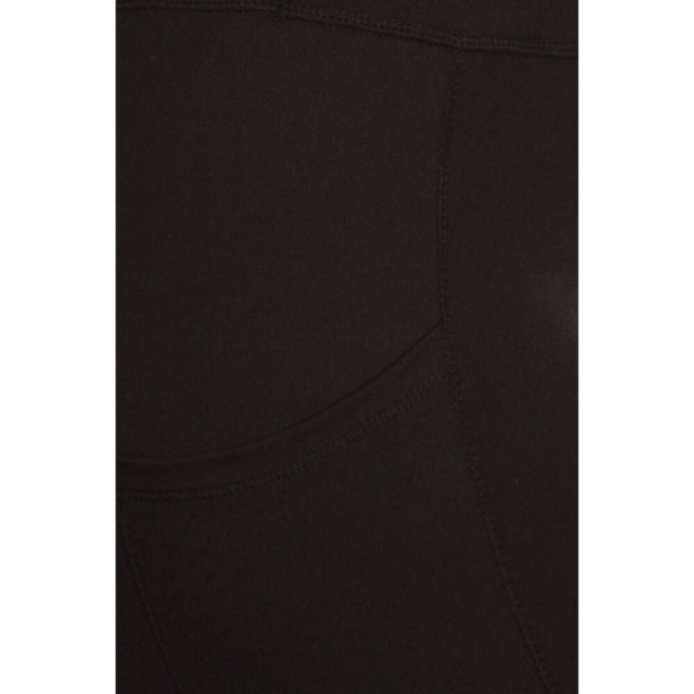 🌟RESTOCK🌟Plus size Capris with pockets - Picture 4 of 4